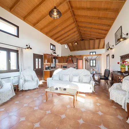 Levante Villa